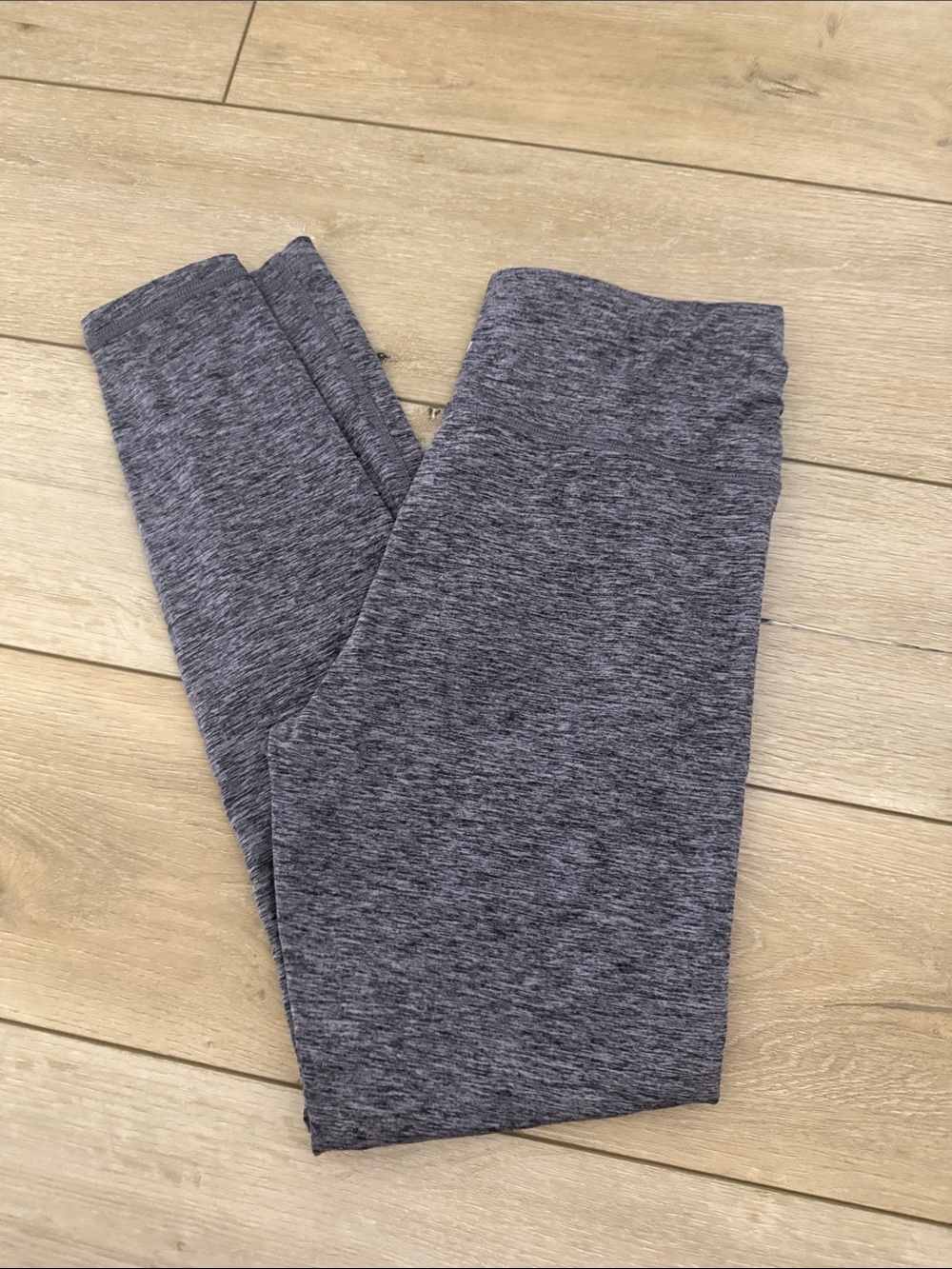 Women's High-Rise Heather Purple/Gray Active Leggings never worn